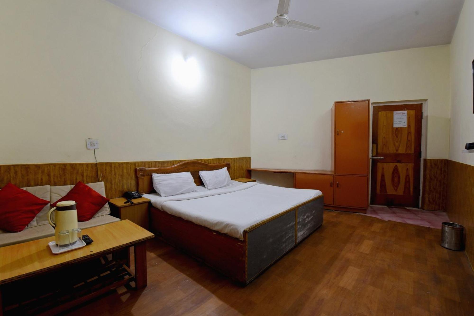 Hotel O Sunbeam Shamshi Kültér fotó